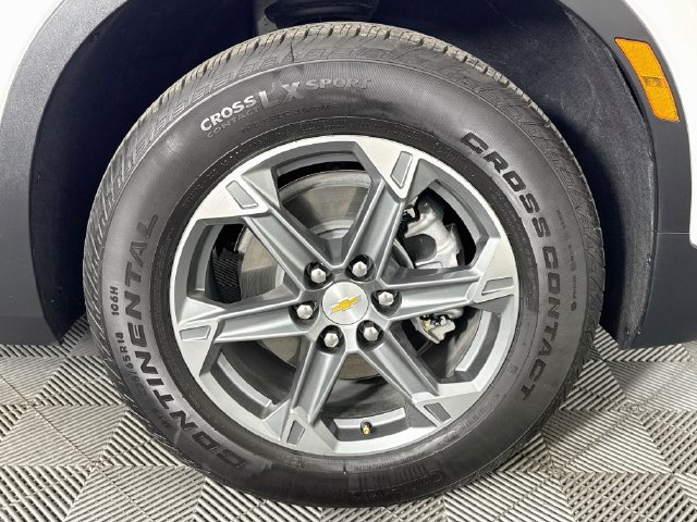 Used 2026 Chevrolet Blazer LT FWD image 29