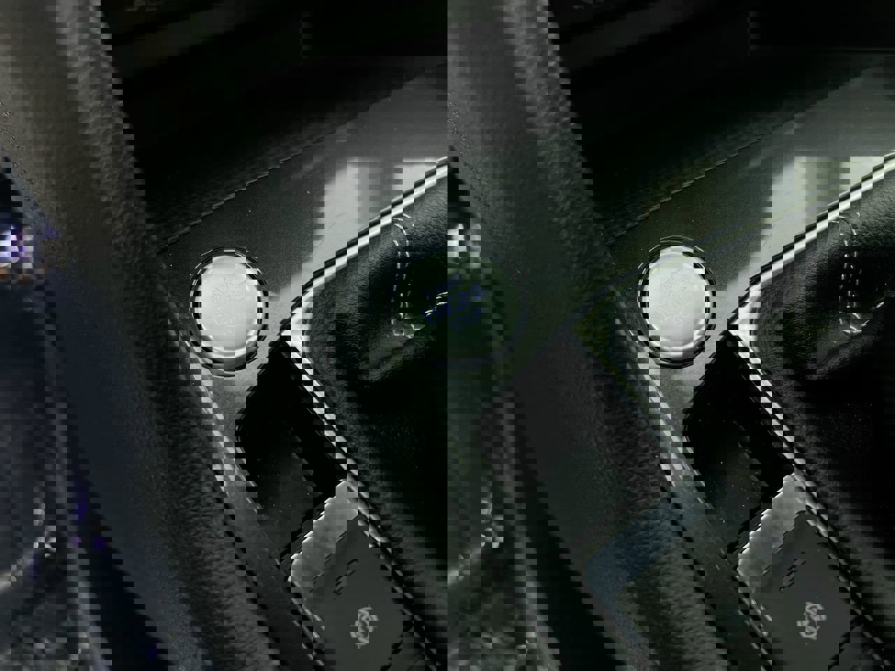 Used 2022 Volkswagen Tiguan SE R-Line image 23