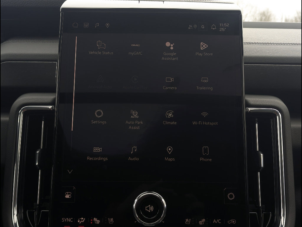 New 2026 GMC Yukon Denali w/ Advanced Technology Package AWD/4WD image 27