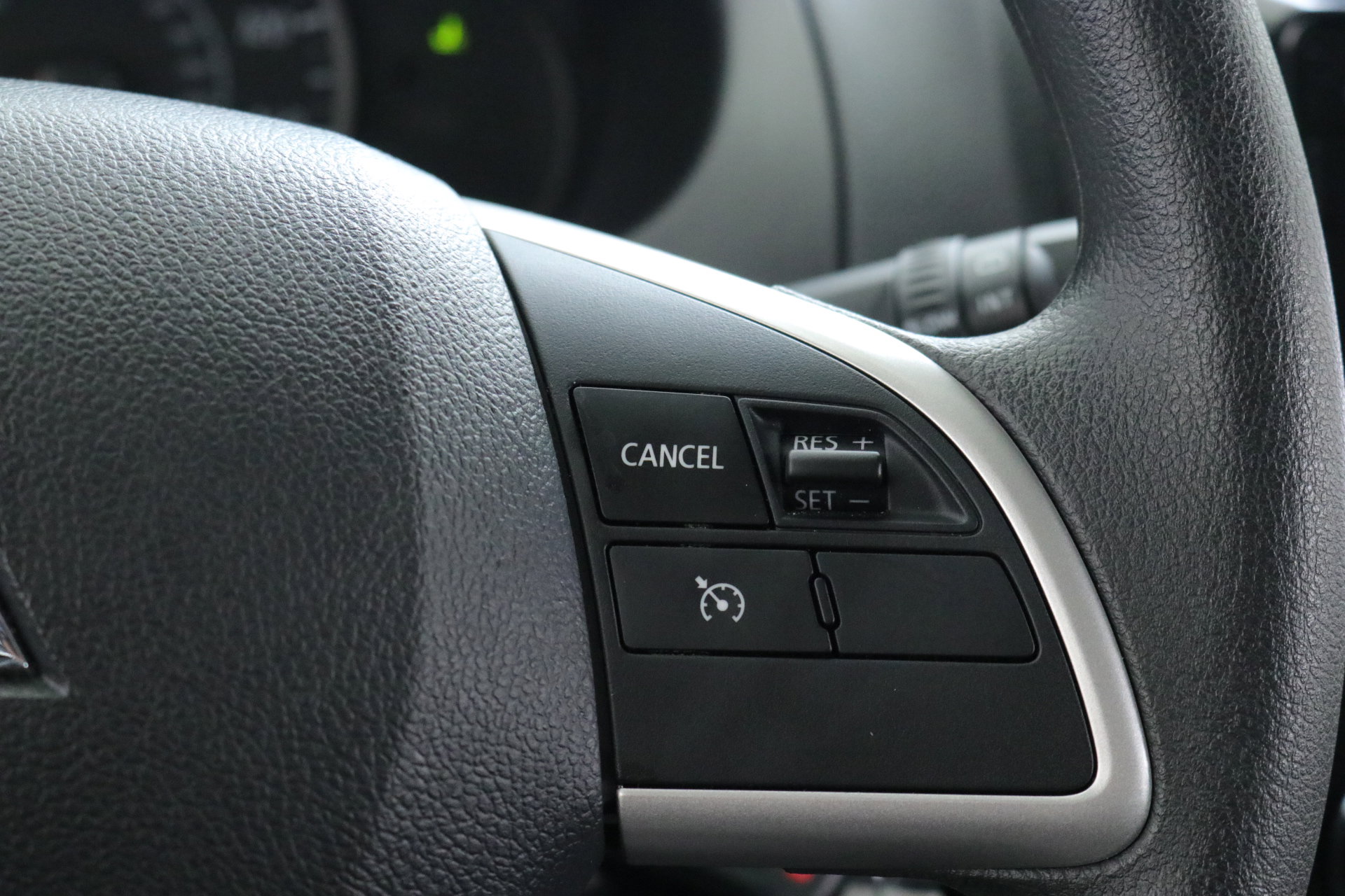 Used 2024 Mitsubishi Mirage LE image 14