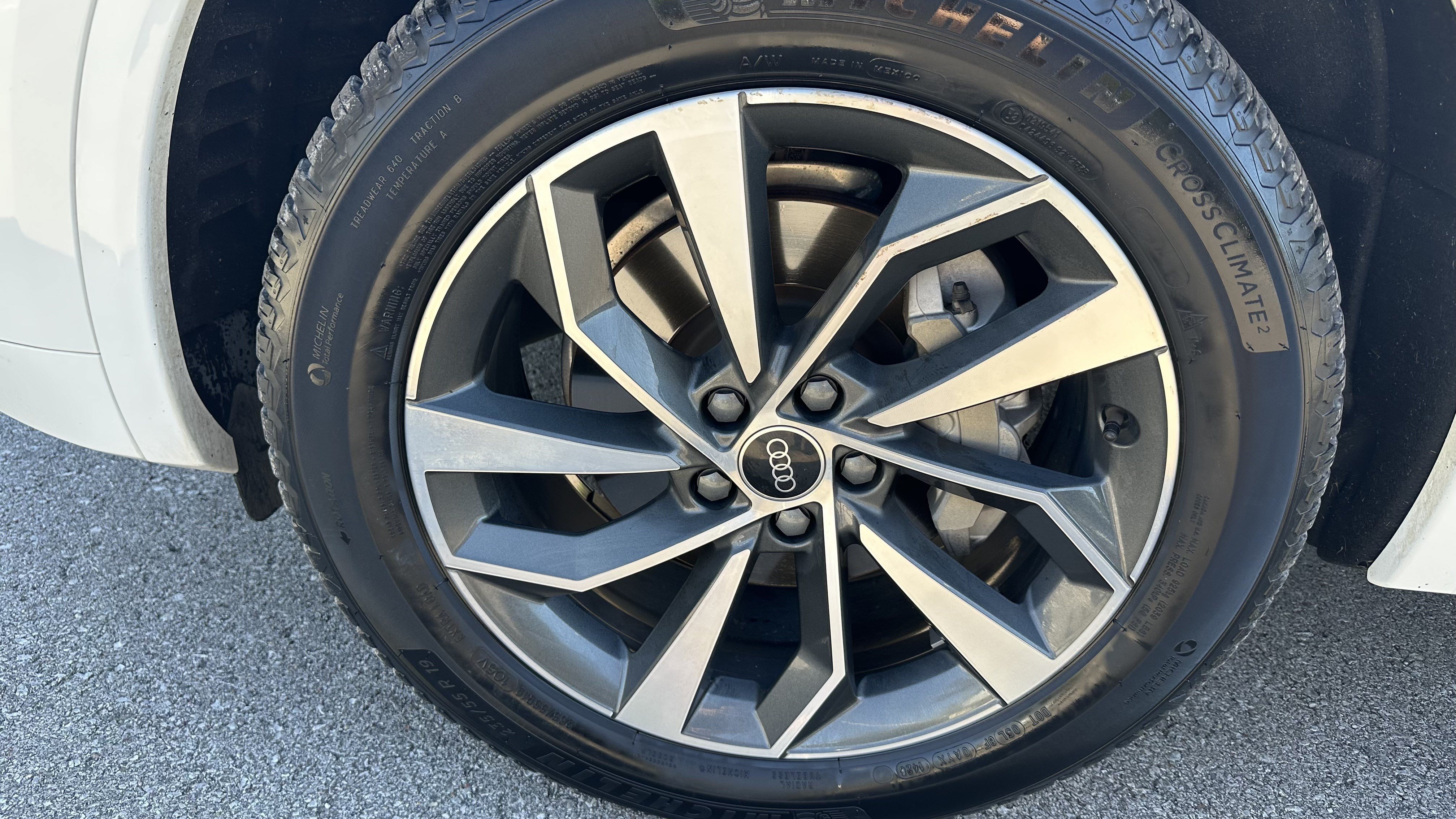 Used 2022 Audi Q5 2.0T Premium Plus AWD/4WD image 12