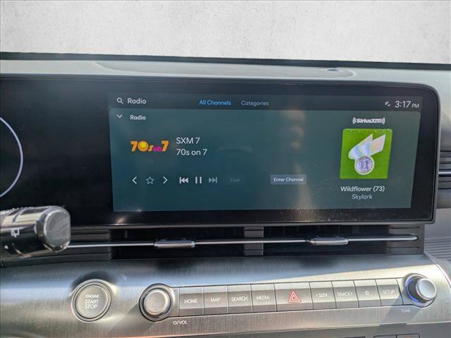 Used 2024 Hyundai Kona Limited FWD image 13