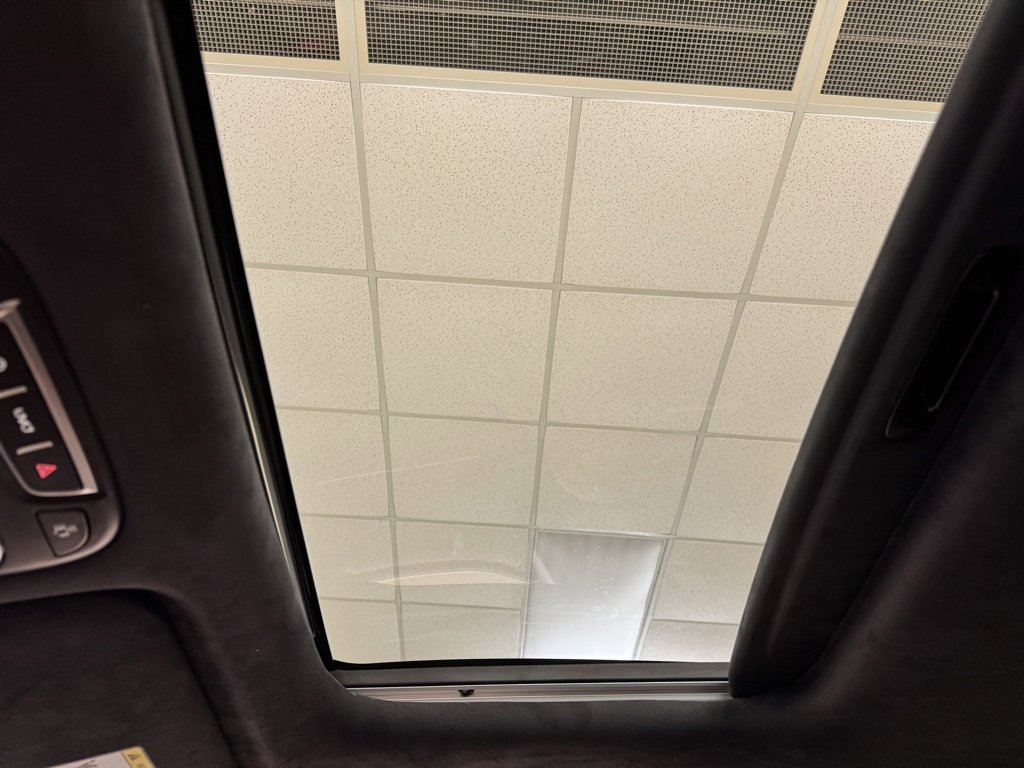 Used 2022 Kia Telluride SX w/ SX Prestige Package image 45