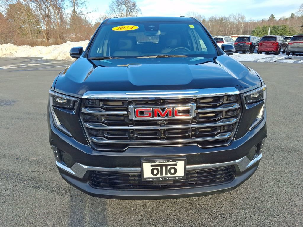 Used 2024 GMC Acadia Elevation image 2
