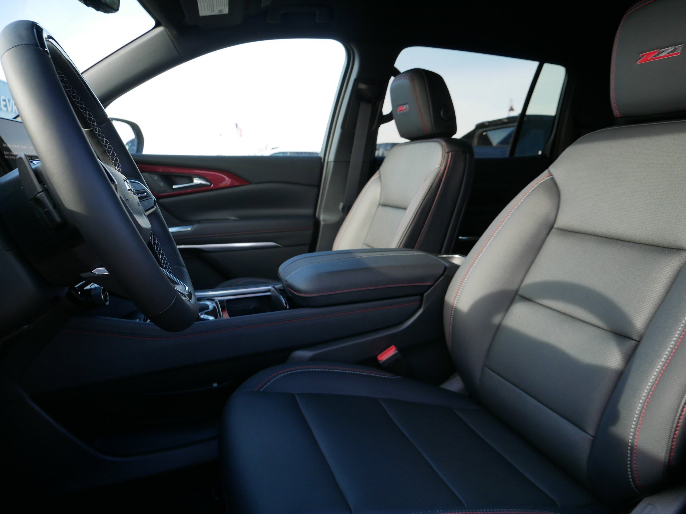 New 2026 Chevrolet Traverse Z71 AWD/4WD image 4