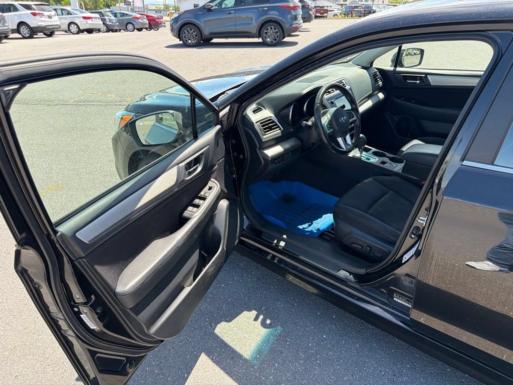 Used 2015 Subaru Legacy 2.5i Premium AWD/4WD image 14