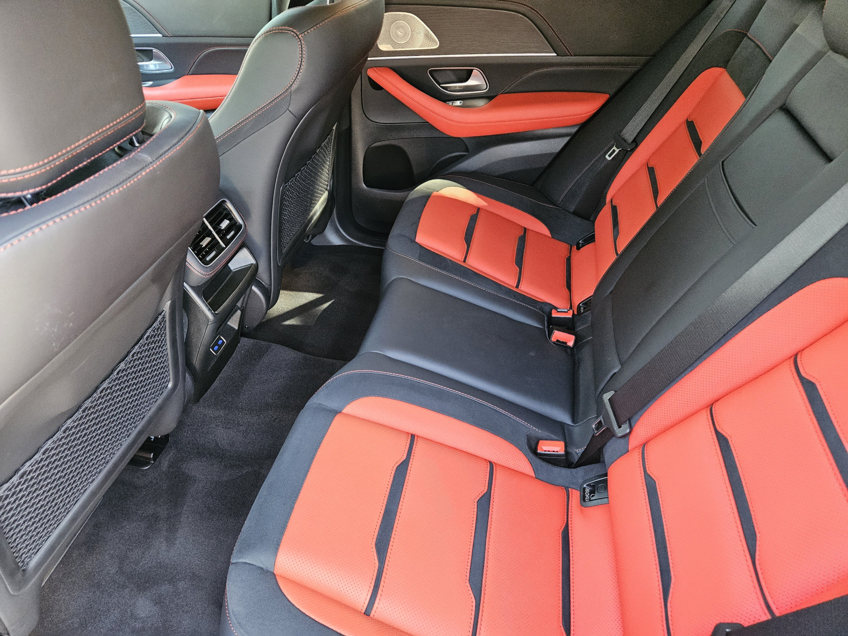 Used 2025 Mercedes-Benz GLE 63 AMG S image 26
