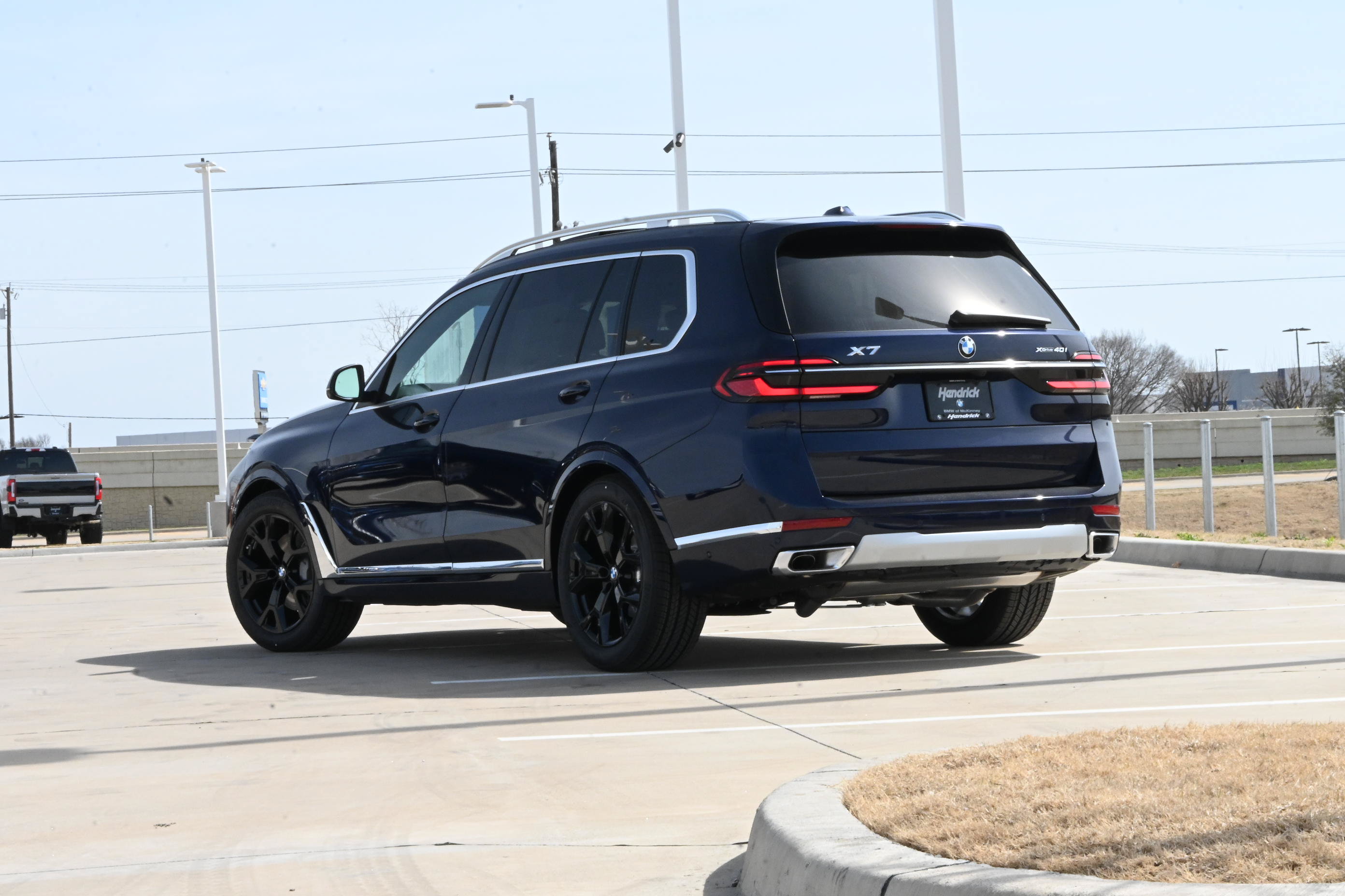 Used 2026 BMW X7 xDrive40i AWD/4WD image 2
