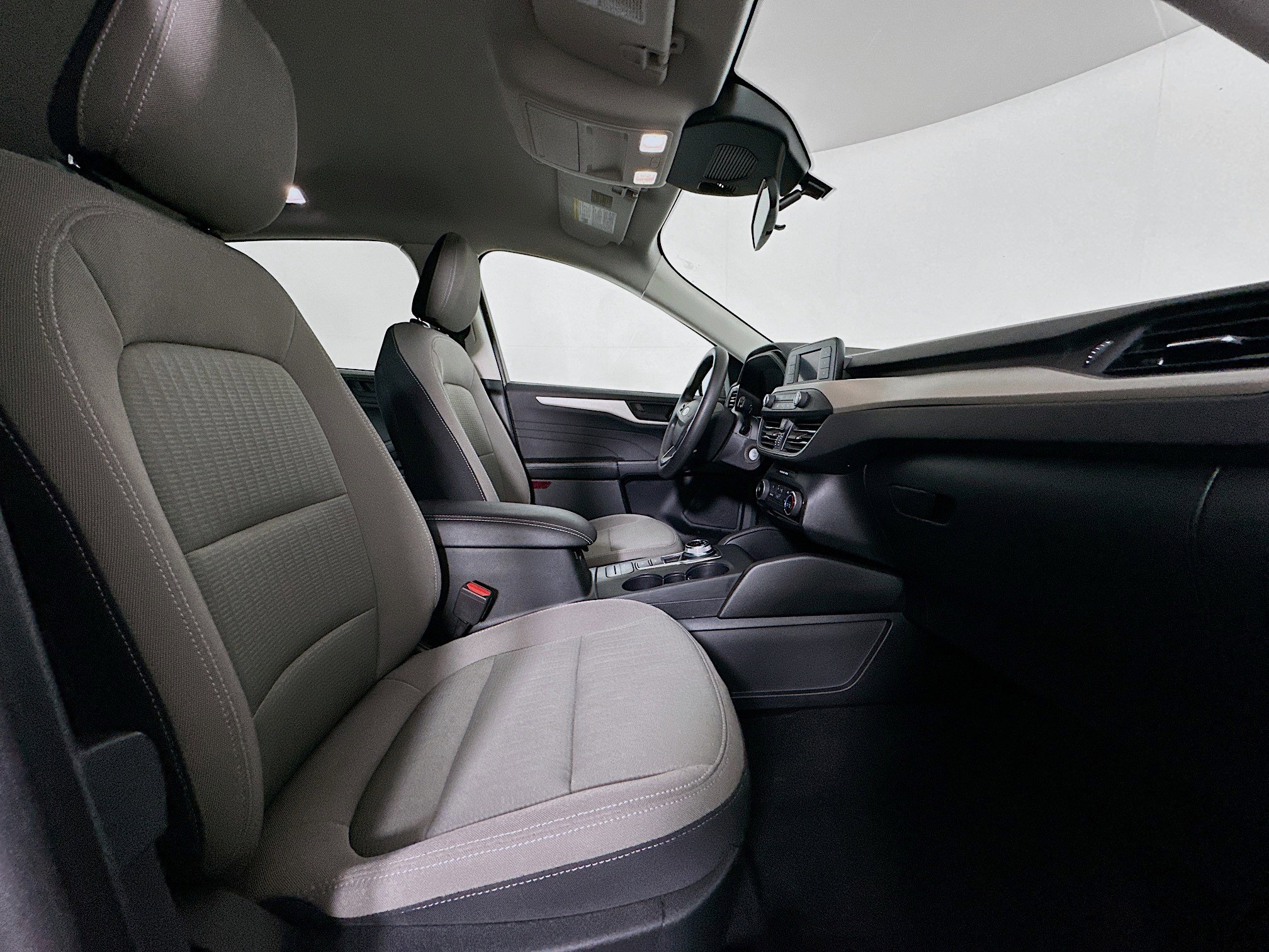 Used 2022 Ford Escape S image 29