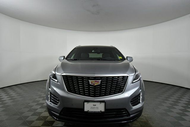 New 2026 Cadillac XT5 Luxury w/ LPO, Floor Liner Package FWD image 8