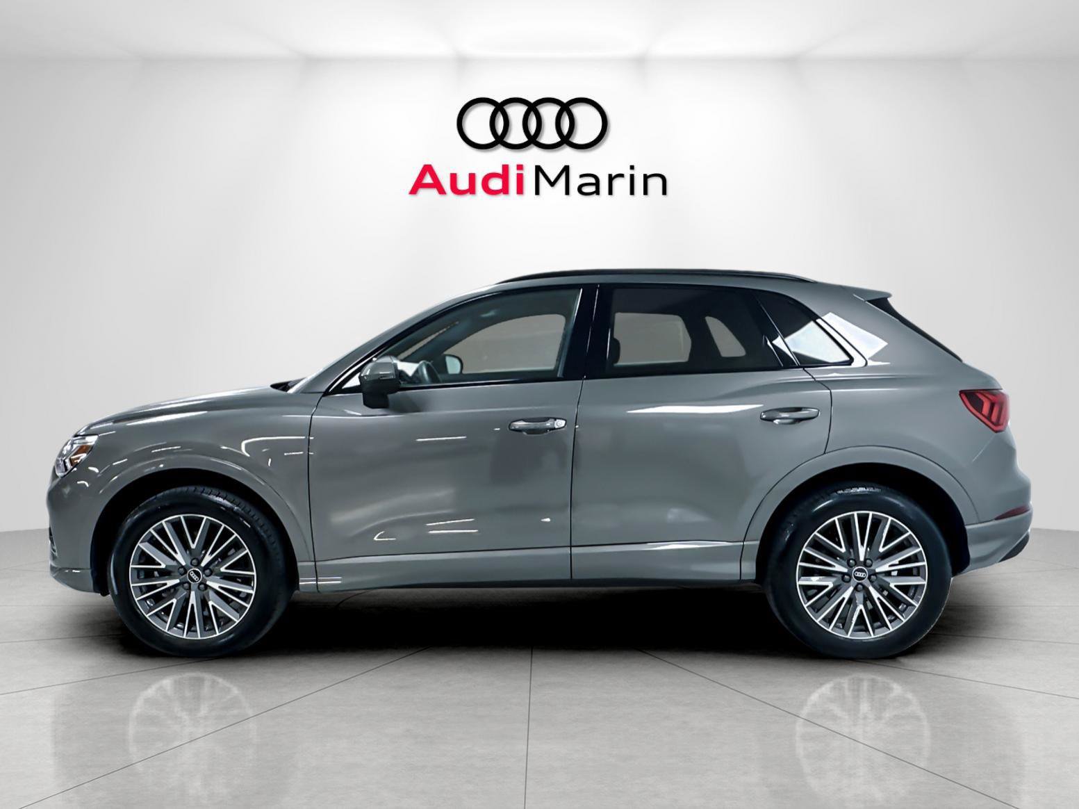 Used 2023 Audi Q3 2.0T Premium Plus w/ Premium Plus Package AWD/4WD image 2