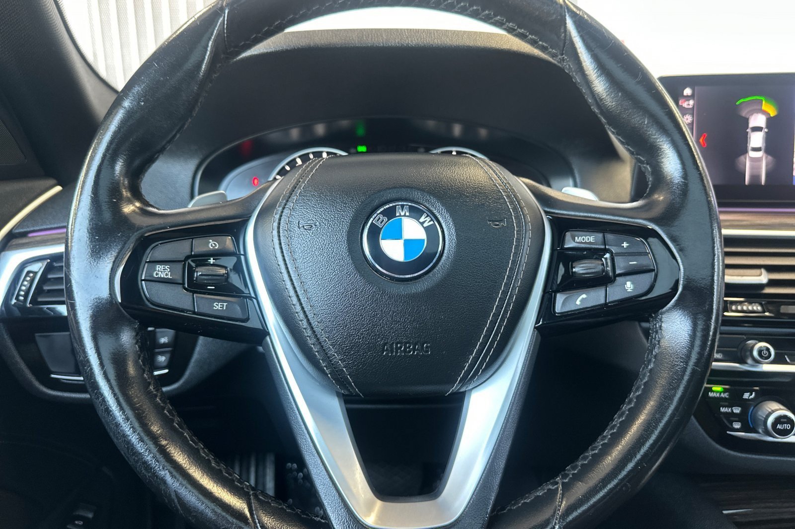 Used 2019 BMW 530i w/ Convenience Package RWD image 22