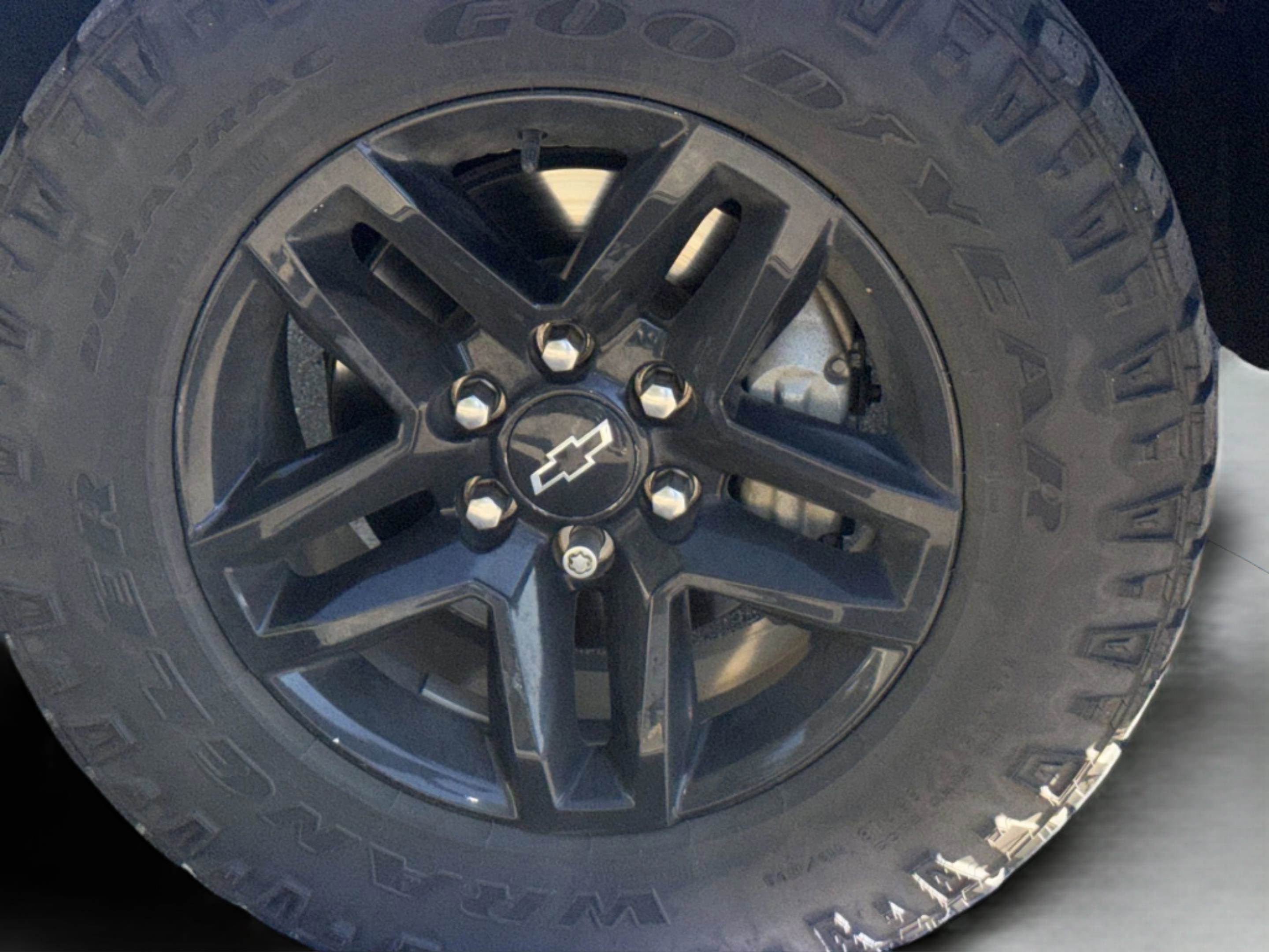 Used 2021 Chevrolet Silverado 1500 LT Trail Boss w/ Convenience Package II image 34