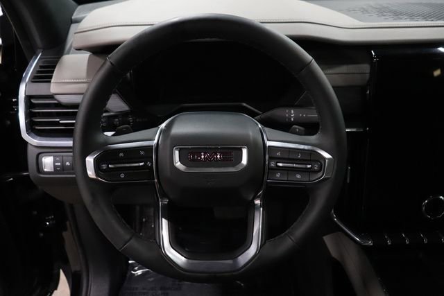 Used 2026 GMC Acadia Elevation w/ Elevation Premium Package FWD image 29