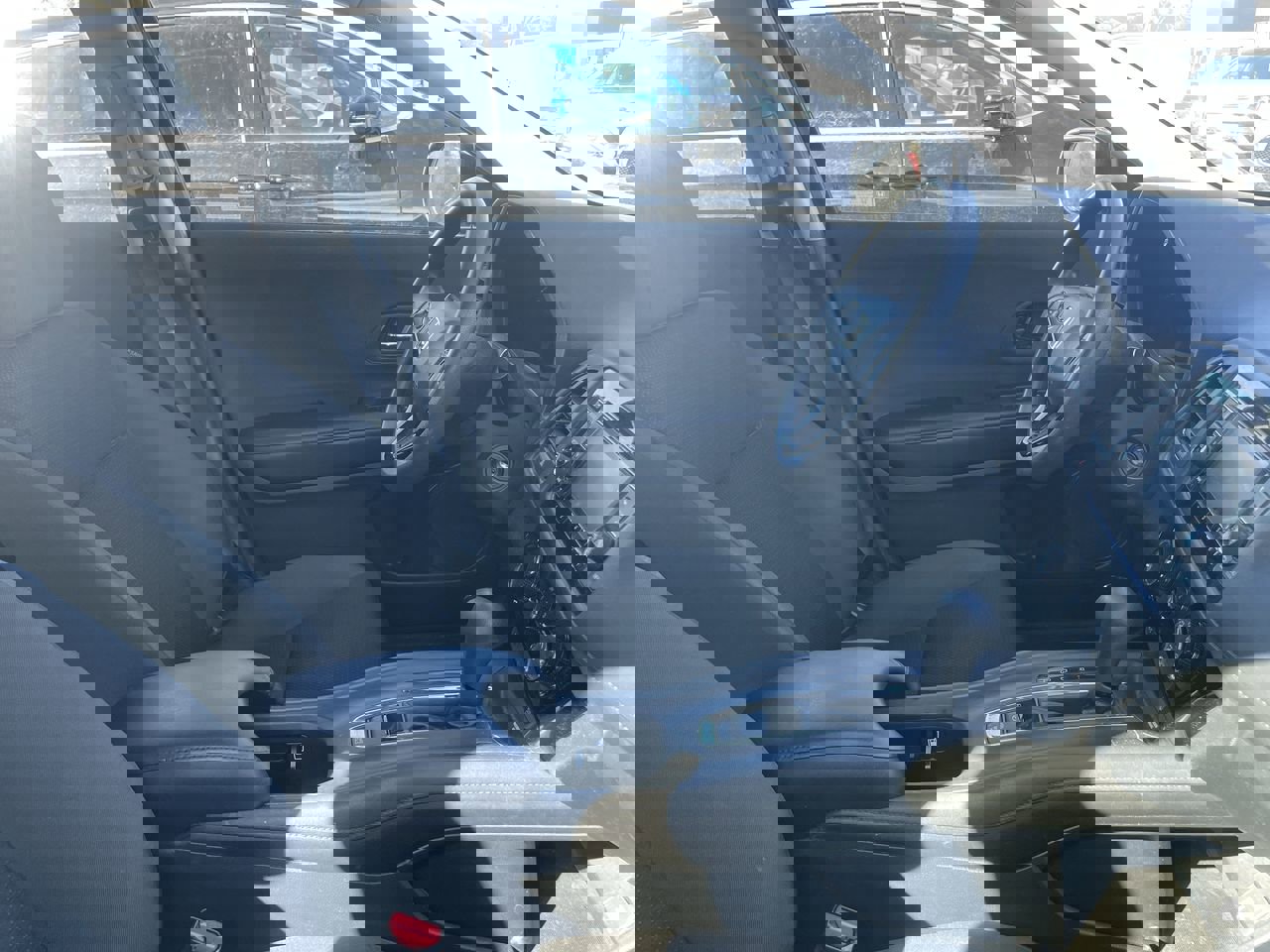 Used 2019 Honda HR-V LX image 4