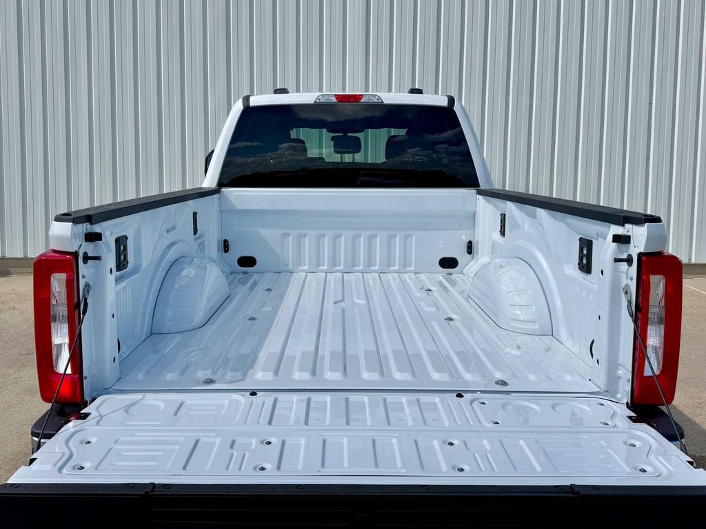 New 2026 Ford F250 XLT AWD/4WD image 16