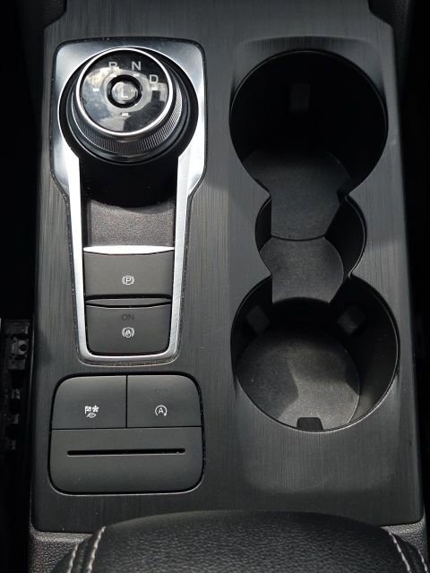 Used 2025 Ford Escape Active AWD/4WD image 34