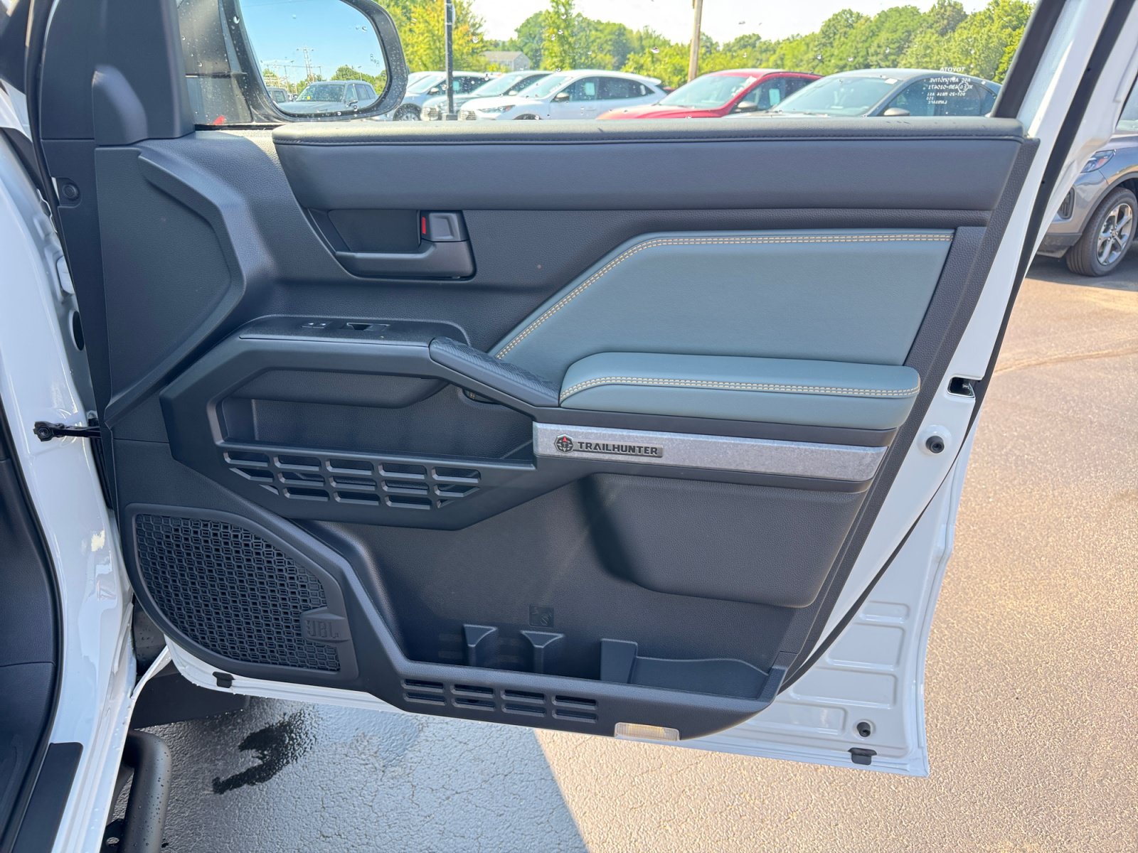 New 2026 Toyota 4Runner Trailhunter AWD/4WD image 29