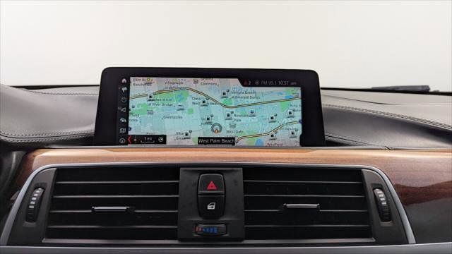 Used 2020 BMW M4 Convertible w/ Competition Package image 28