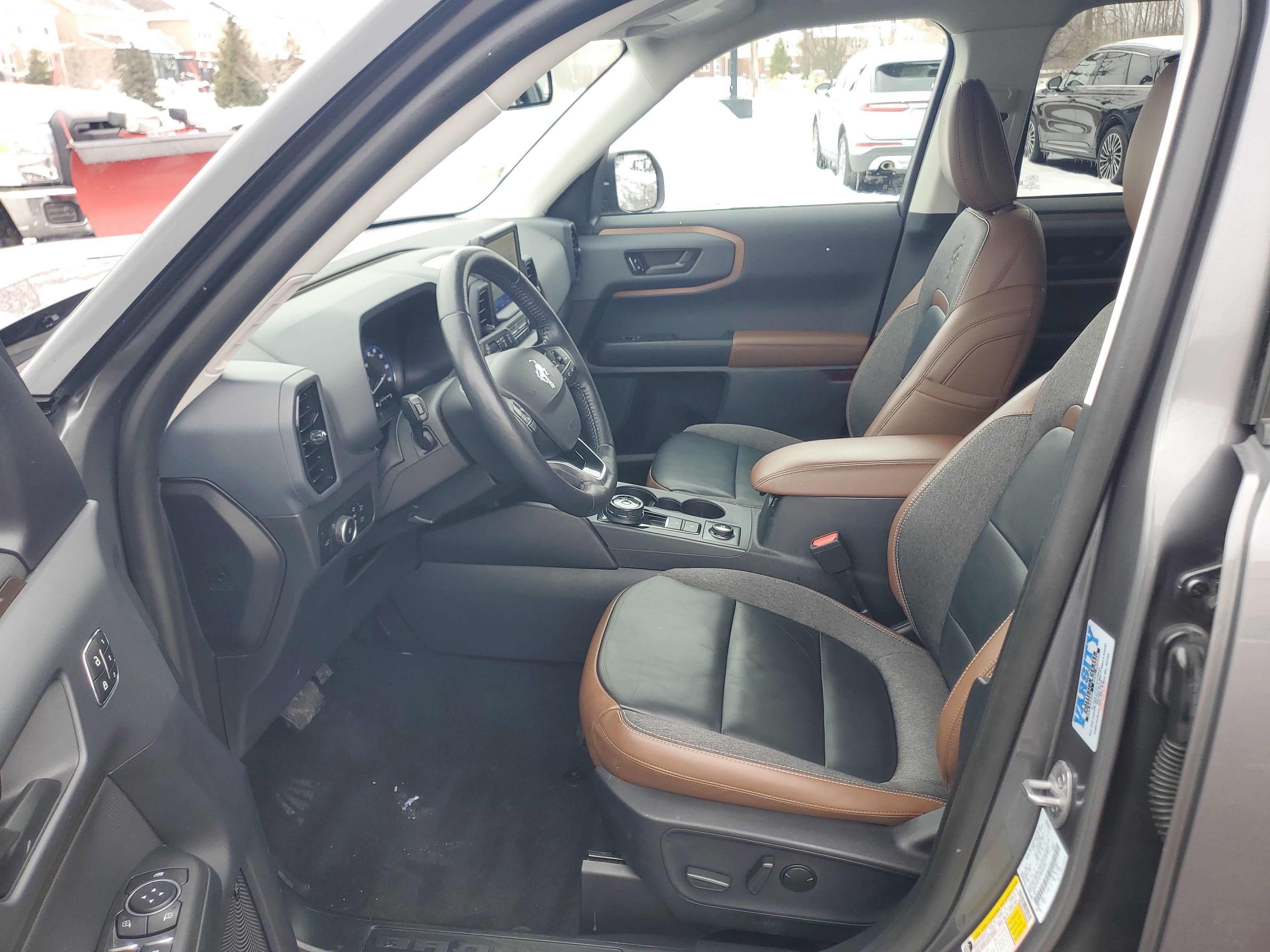 Used 2023 Ford Bronco Sport Outer Banks w/ Tech Package image 12