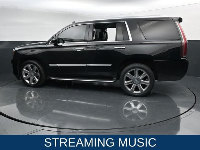 Used 2020 Cadillac Escalade Luxury AWD/4WD image 7