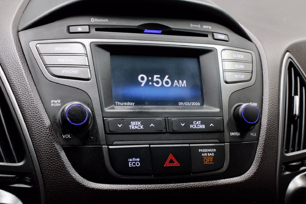 Used 2015 Hyundai Tucson GLS w/ Option Group 02 AWD/4WD image 3