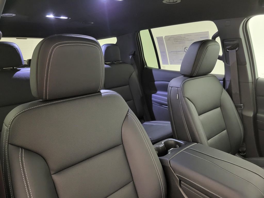 New 2026 Chevrolet Traverse LT w/ Driver Confidence Package image 36