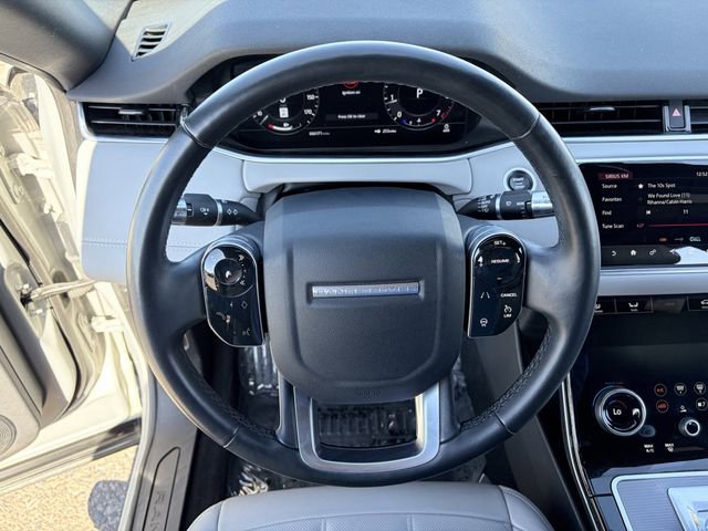 Used 2020 Land Rover Range Rover Evoque SE image 10