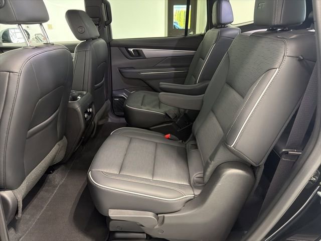 Used 2025 Buick Enclave Sport Touring AWD/4WD image 26