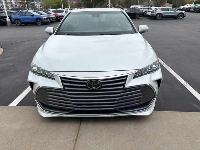 Used 2022 Toyota Avalon XLE FWD image 13