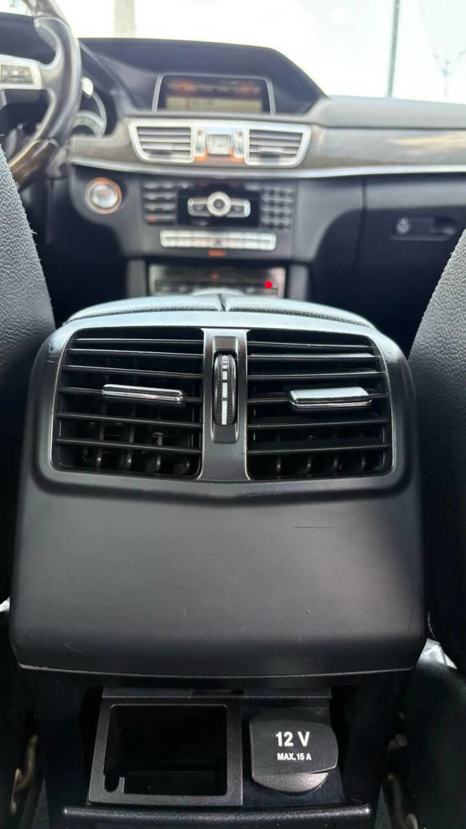 Used 2014 Mercedes-Benz E 350 Sedan image 16