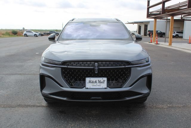 Used 2025 Lincoln Nautilus Reserve w/ Jet Appearance Package AWD/4WD image 11