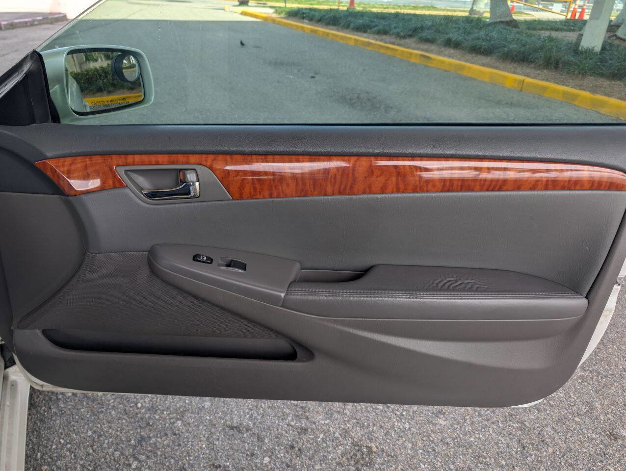 Used 2008 Toyota Solara SE image 12