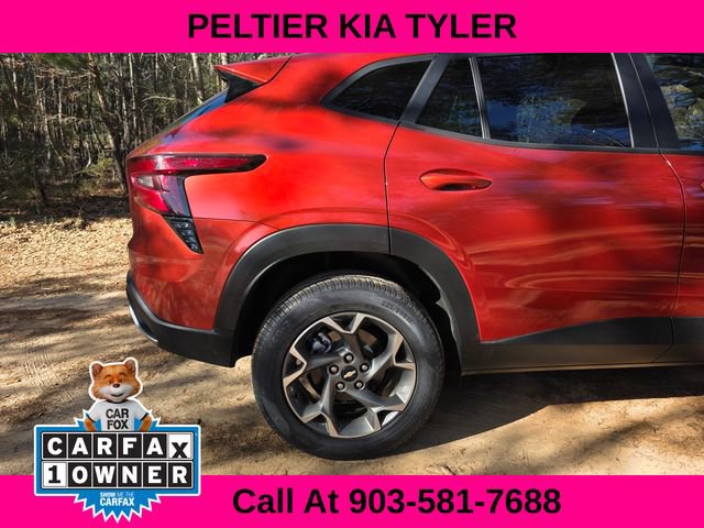 Used 2024 Chevrolet Trax LT w/ Driver Confidence Package image 7