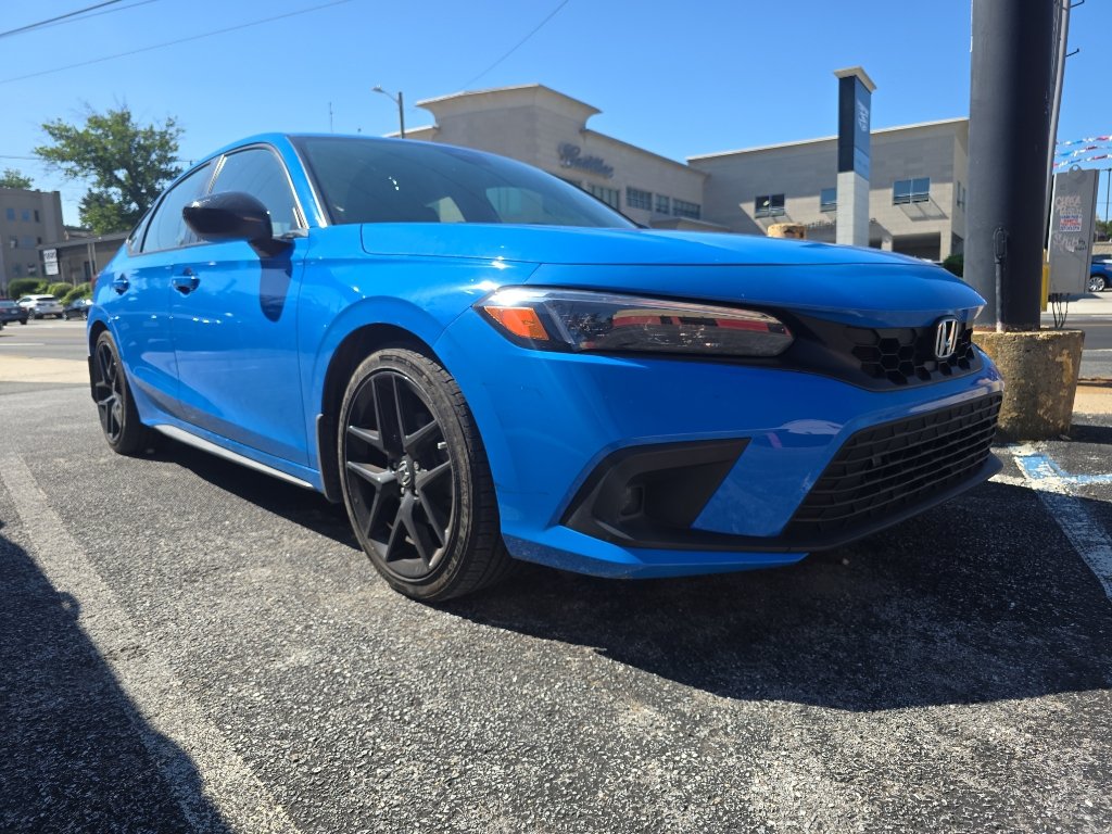 Used 2024 Honda Civic Sport image 2