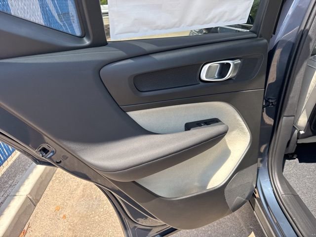 New 2026 Volvo XC40 B5 Plus w/ Climate Package image 23