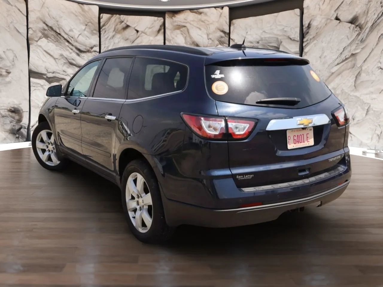 Used 2016 Chevrolet Traverse LT w/ Style and Technology Package image 8