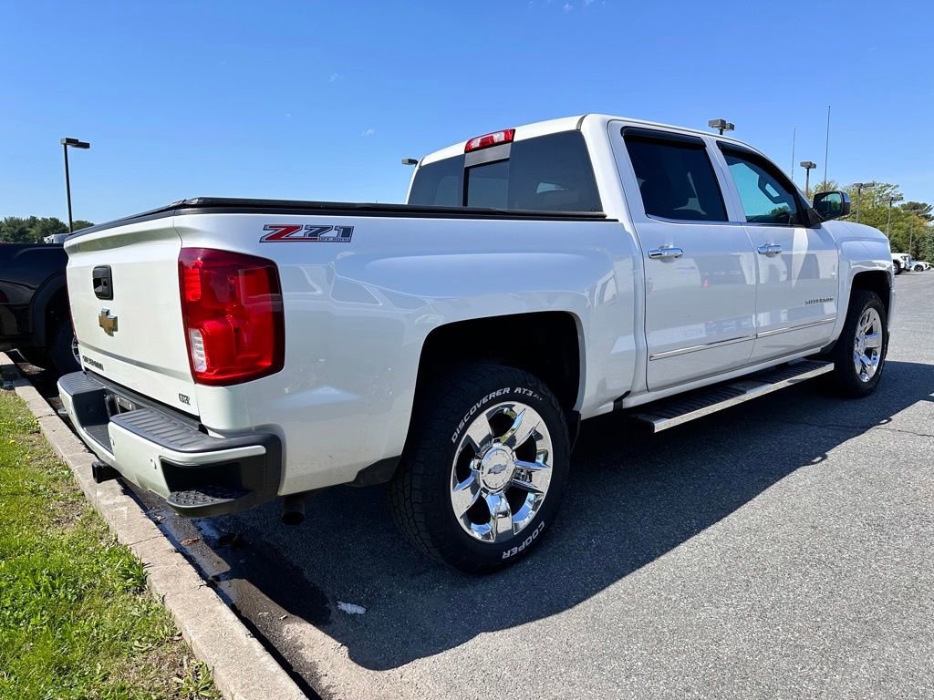 Used 2017 Chevrolet Silverado 1500 LTZ Z71 w/ LTZ Plus Package AWD/4WD image 4