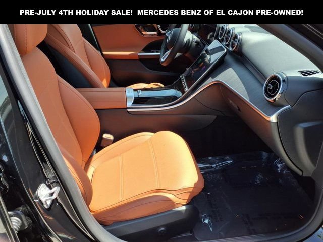 Used 2025 Mercedes-Benz C 300 4MATIC Sedan image 17