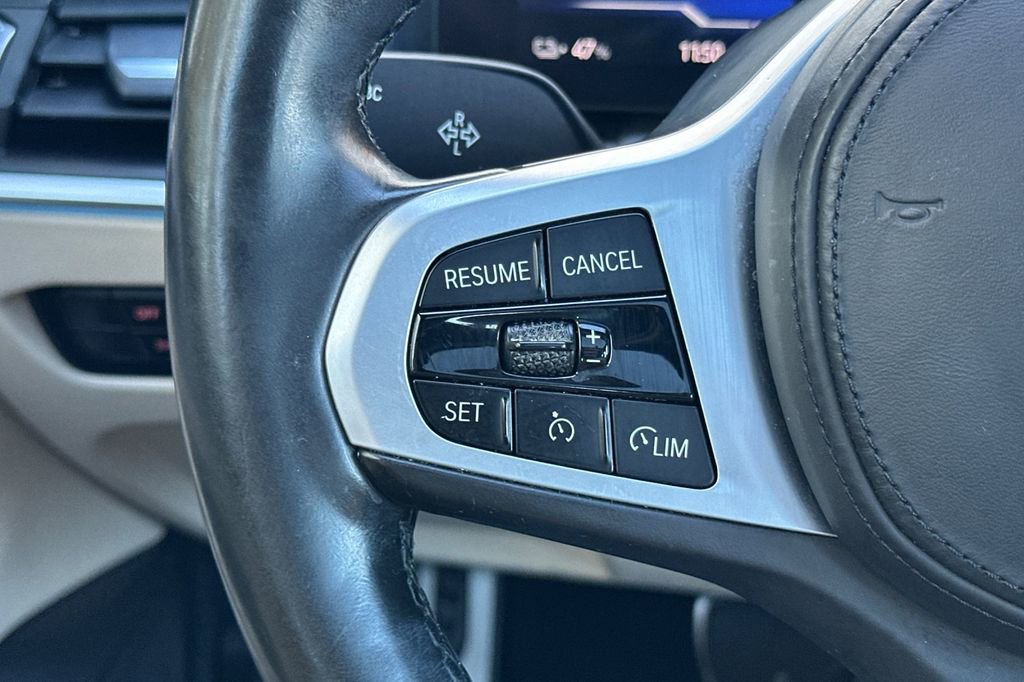 Used 2023 BMW i4 eDrive40 w/ M Sport Package image 27