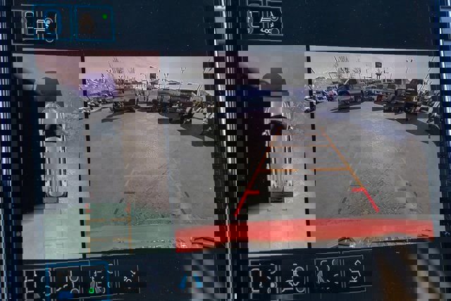 Used 2025 GMC Acadia Elevation image 10