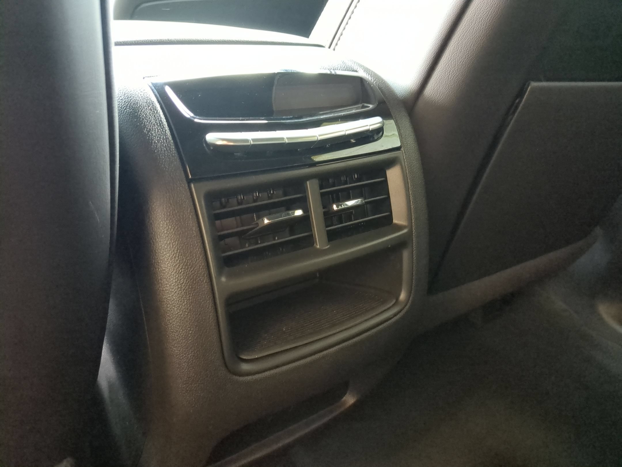 Certified 2023 Cadillac XT5 Sportv AWD/4WD image 15
