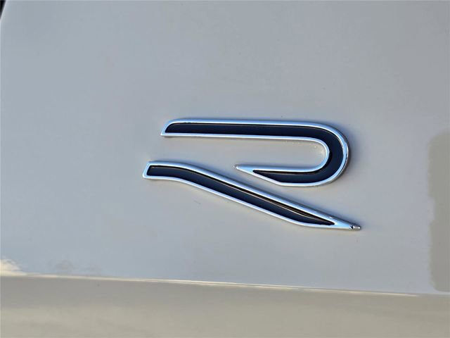 New 2026 Volkswagen Tiguan SE R-Line image 25