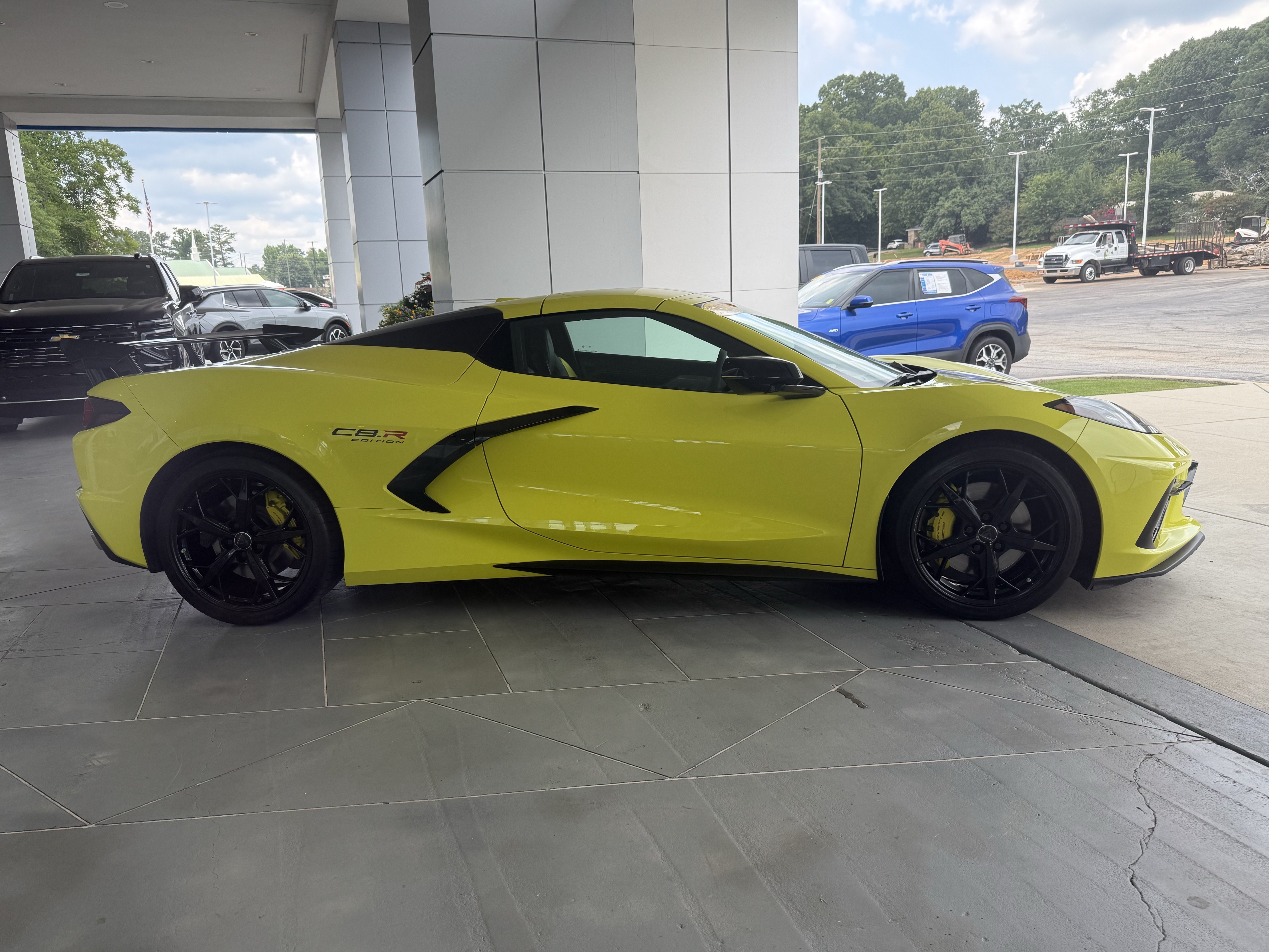 Used 2022 Chevrolet Corvette Stingray Premium Conv RWD image 9