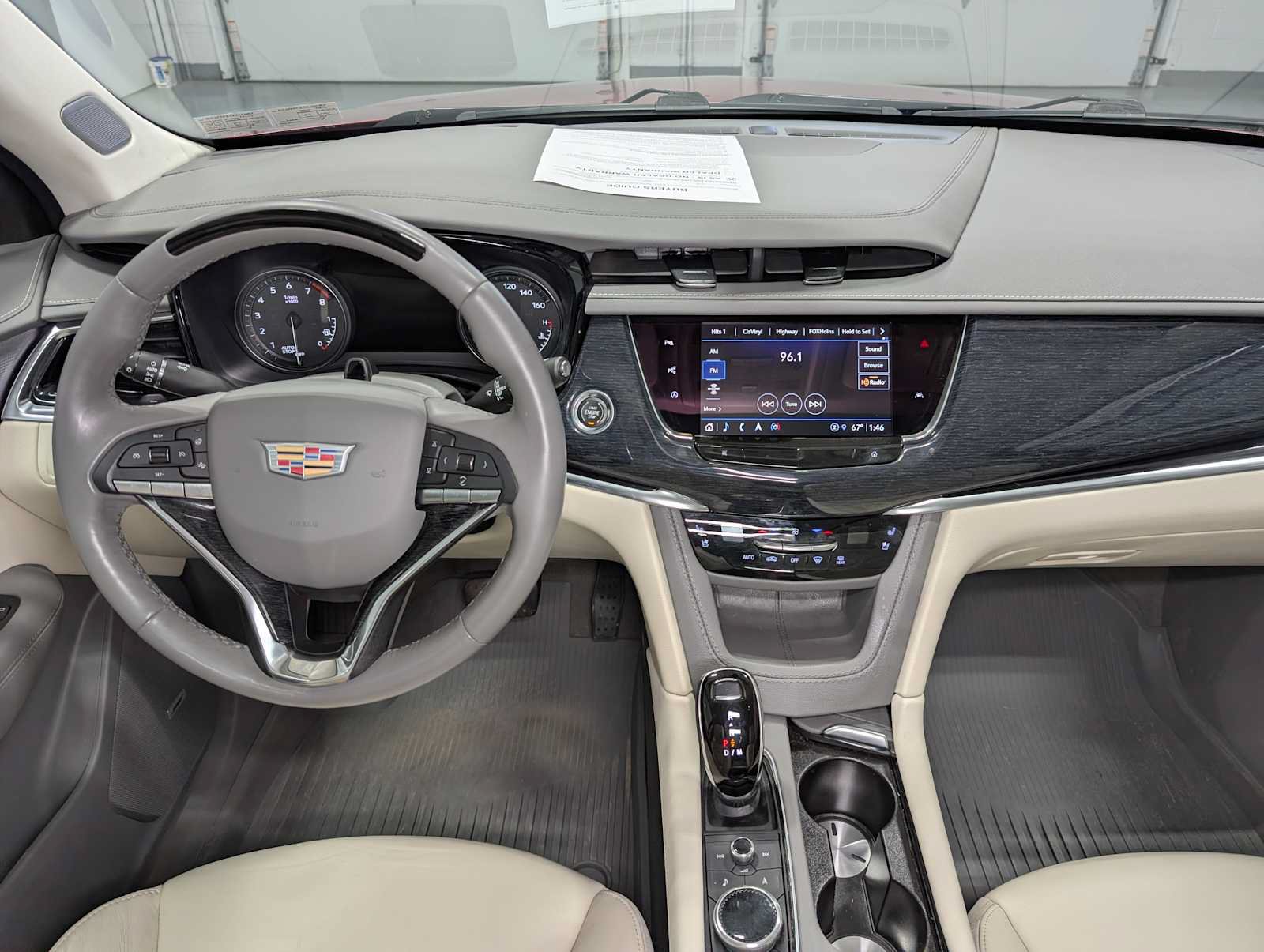 Certified 2024 Cadillac XT6 Premium Luxury w/ Technology Package AWD/4WD image 18