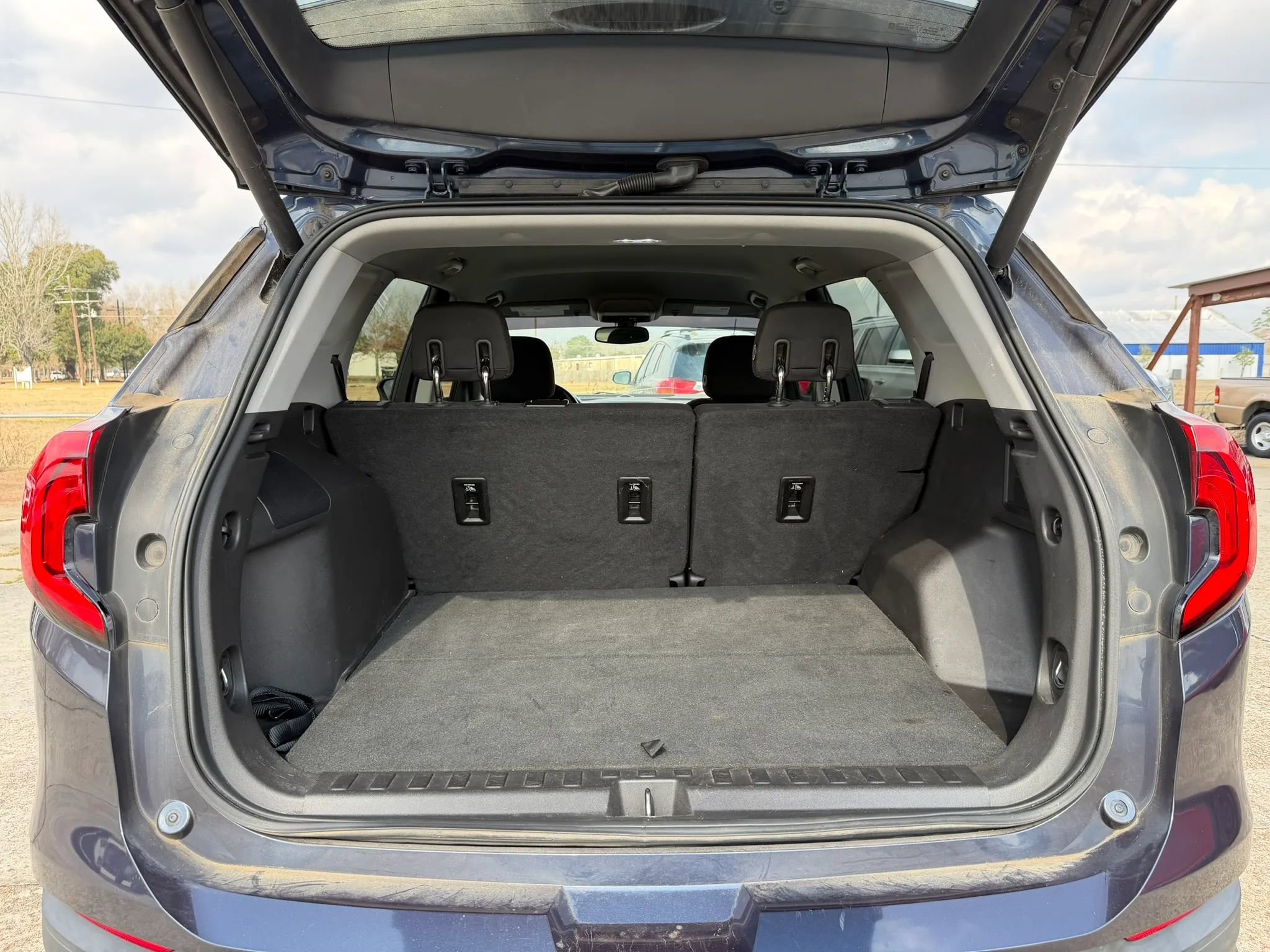Used 2018 GMC Terrain SLE w/ Driver Convenience Package image 20