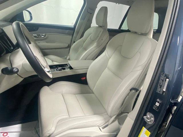 Used 2026 Volvo XC90 B6 Ultra AWD/4WD image 11