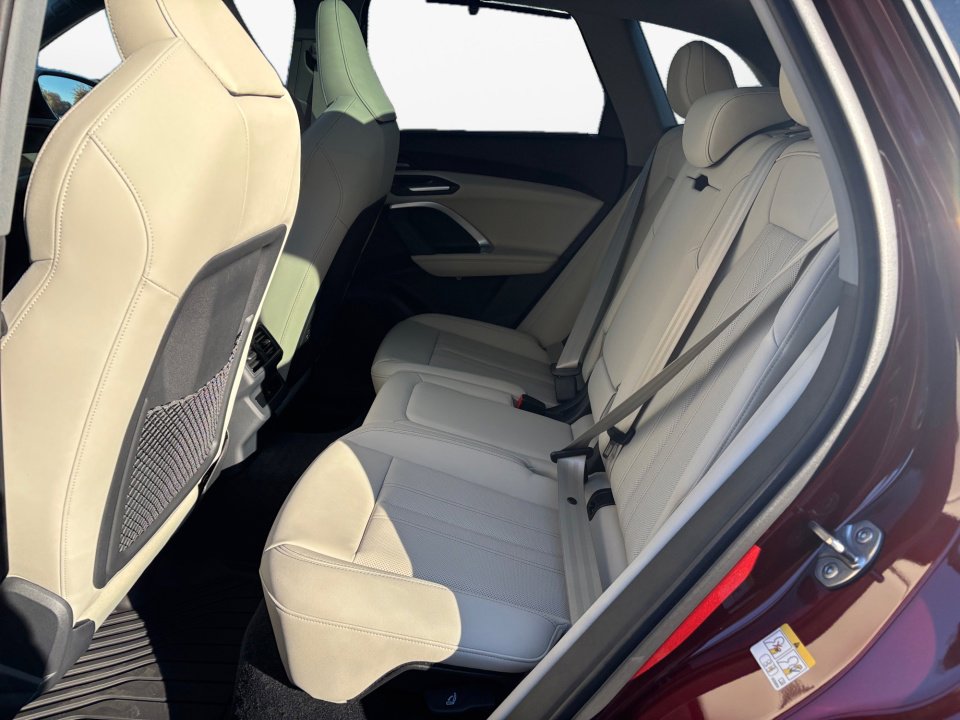 New 2025 Audi Q5 Premium Plus image 13