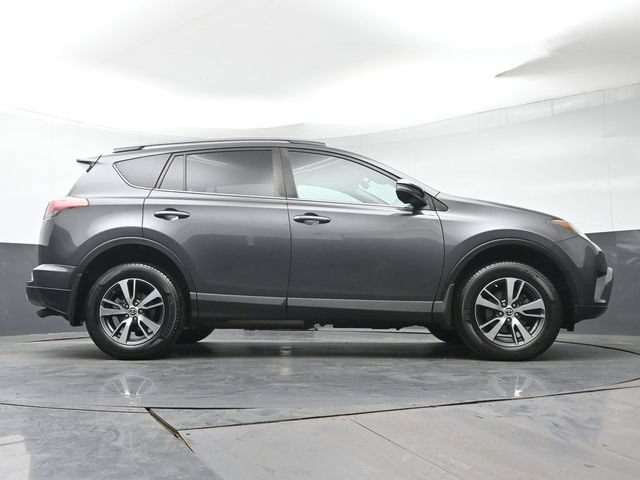 Certified 2018 Toyota RAV4 XLE w/ Plus Extra Value Package AWD/4WD image 33