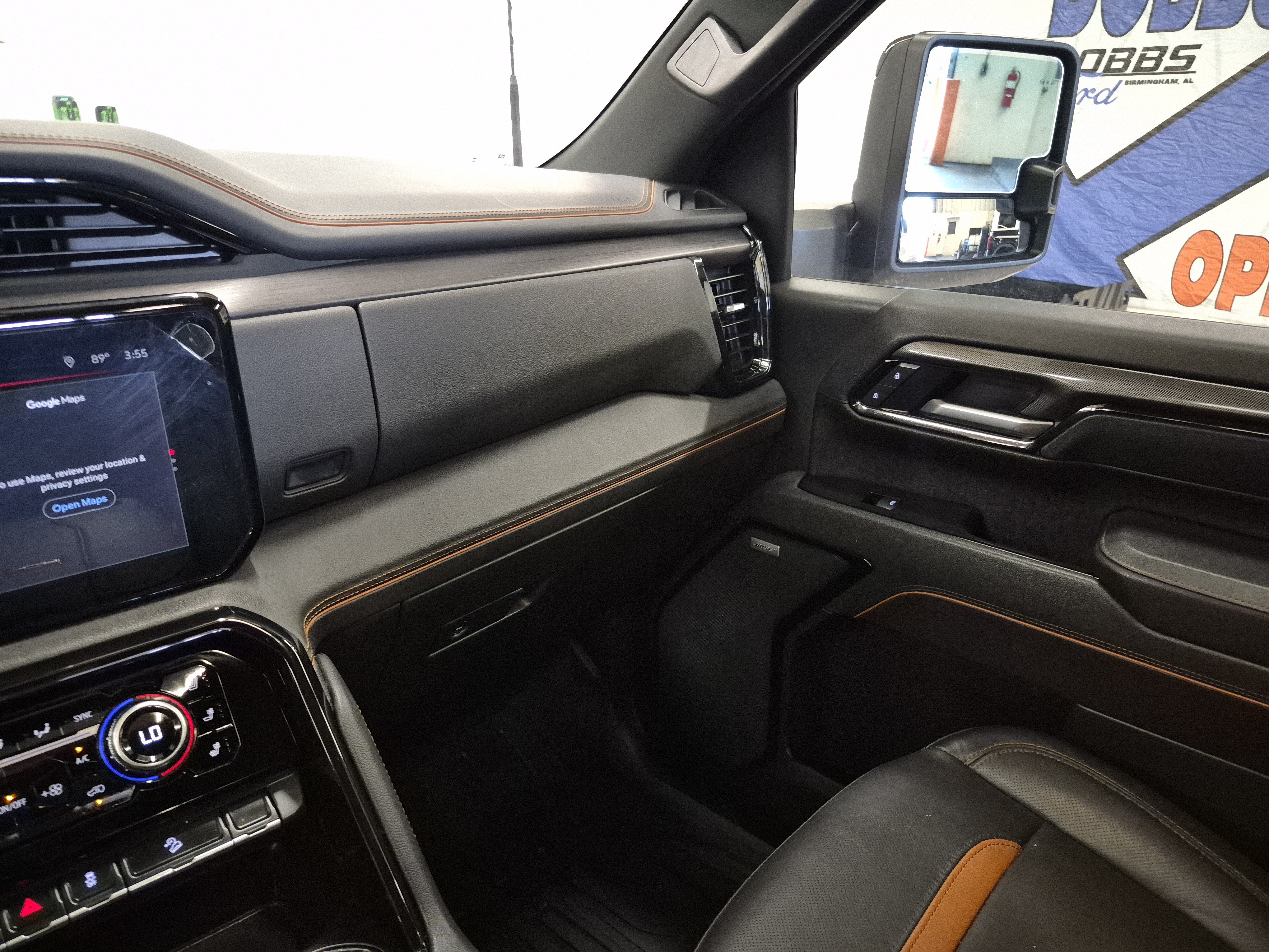 Used 2025 GMC Sierra 2500 AT4 w/ AT4 Premium Plus Package AWD/4WD image 29